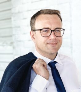 Fachanwalt für Medizinrecht David Urbanik